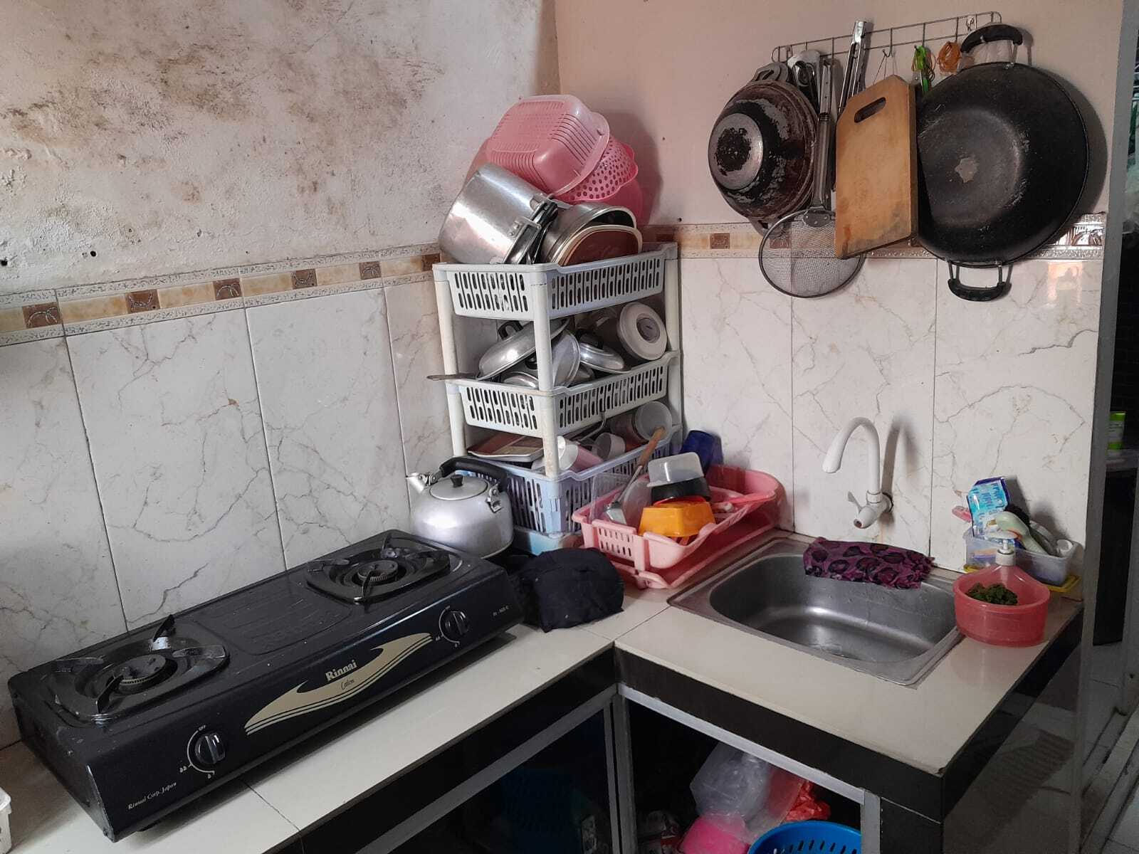 Tampak Dalam Kamar 2